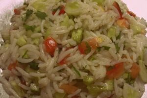 Healthy Brown Rice Salad Recipe | For a healthier and lighter option