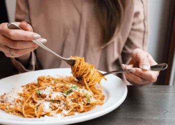 Consume Carbs, The Absolute Worst Times to Eat, Dietitian say