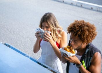 Eating Behavior, Your Diet can be Healthy, Simple, and Satisfying